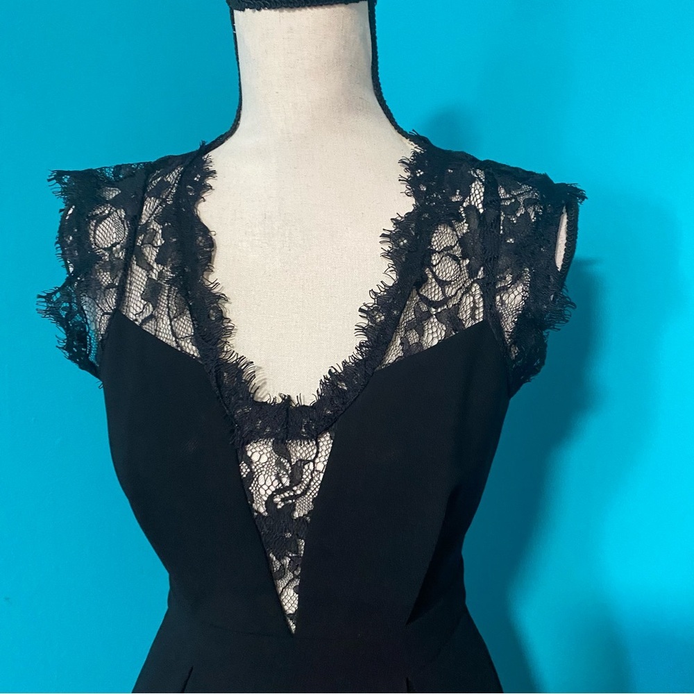 BCBGeneration 0 Black Lace Inset Sleeveless Mini Fit And Flare Dress - Picture 3 of 5
